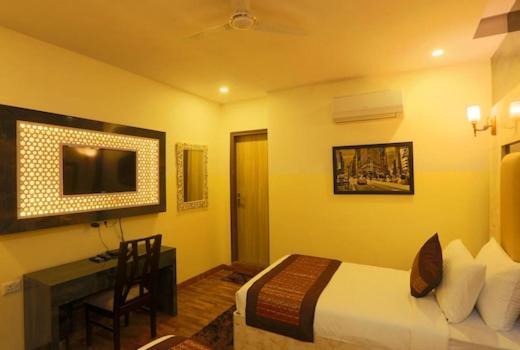 Hotel Plazzo New Delhi Eksteriør billede